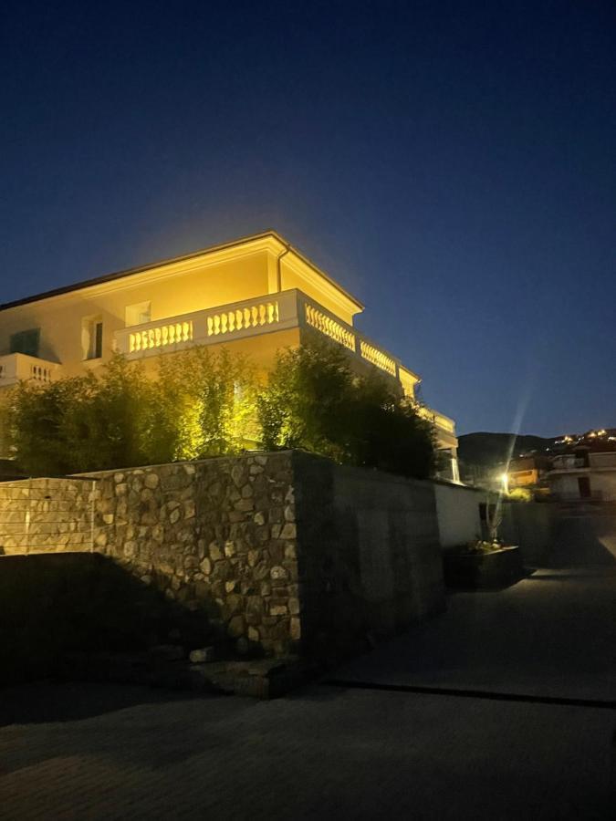 Villa Sole Arma di Taggia Kültér fotó